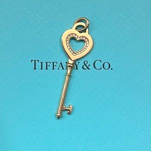 18K Rose Gold Heart Key with Diamonds